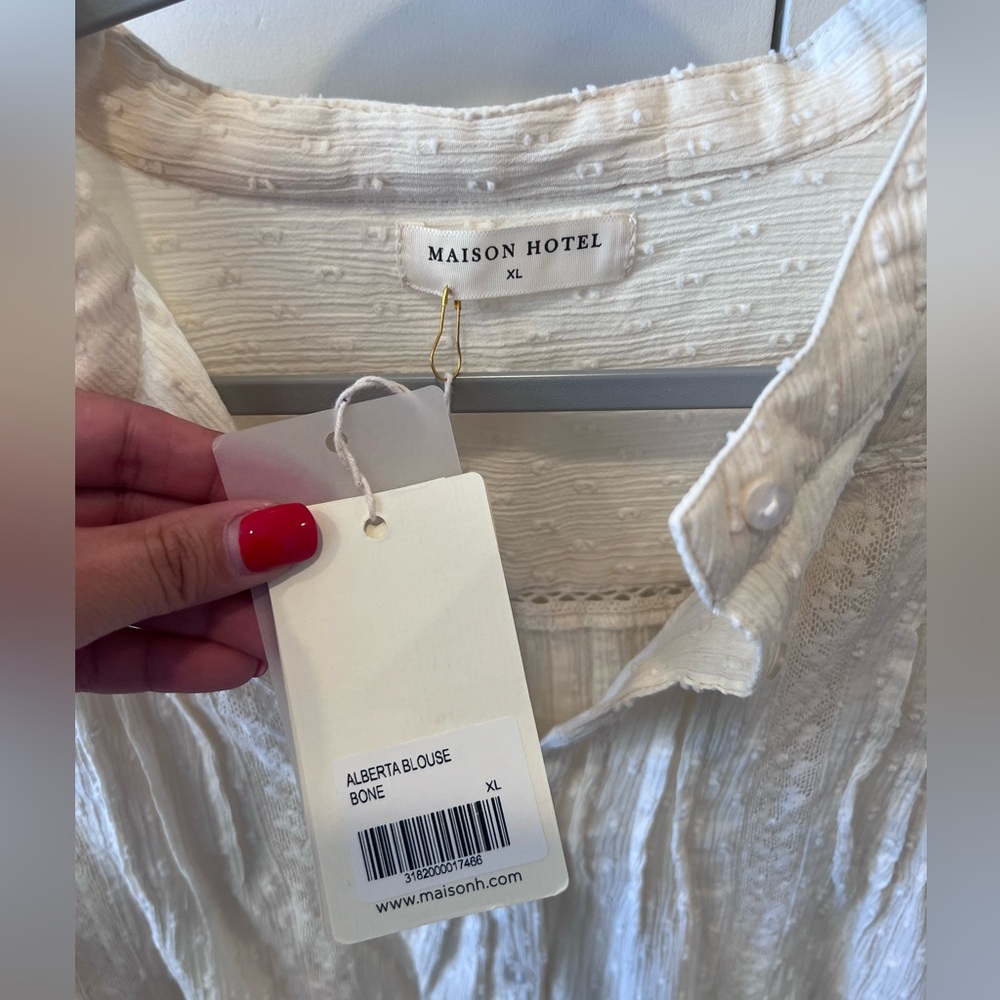 MAISON HOTEL Alberta Blouse Size XL - Picture 9 of 12